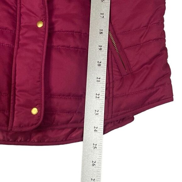 Crown & Ivy Puffer Vest Fuchsia Navy Zip Pockets Adjustable Straps Women Small - Picture 11 of 12